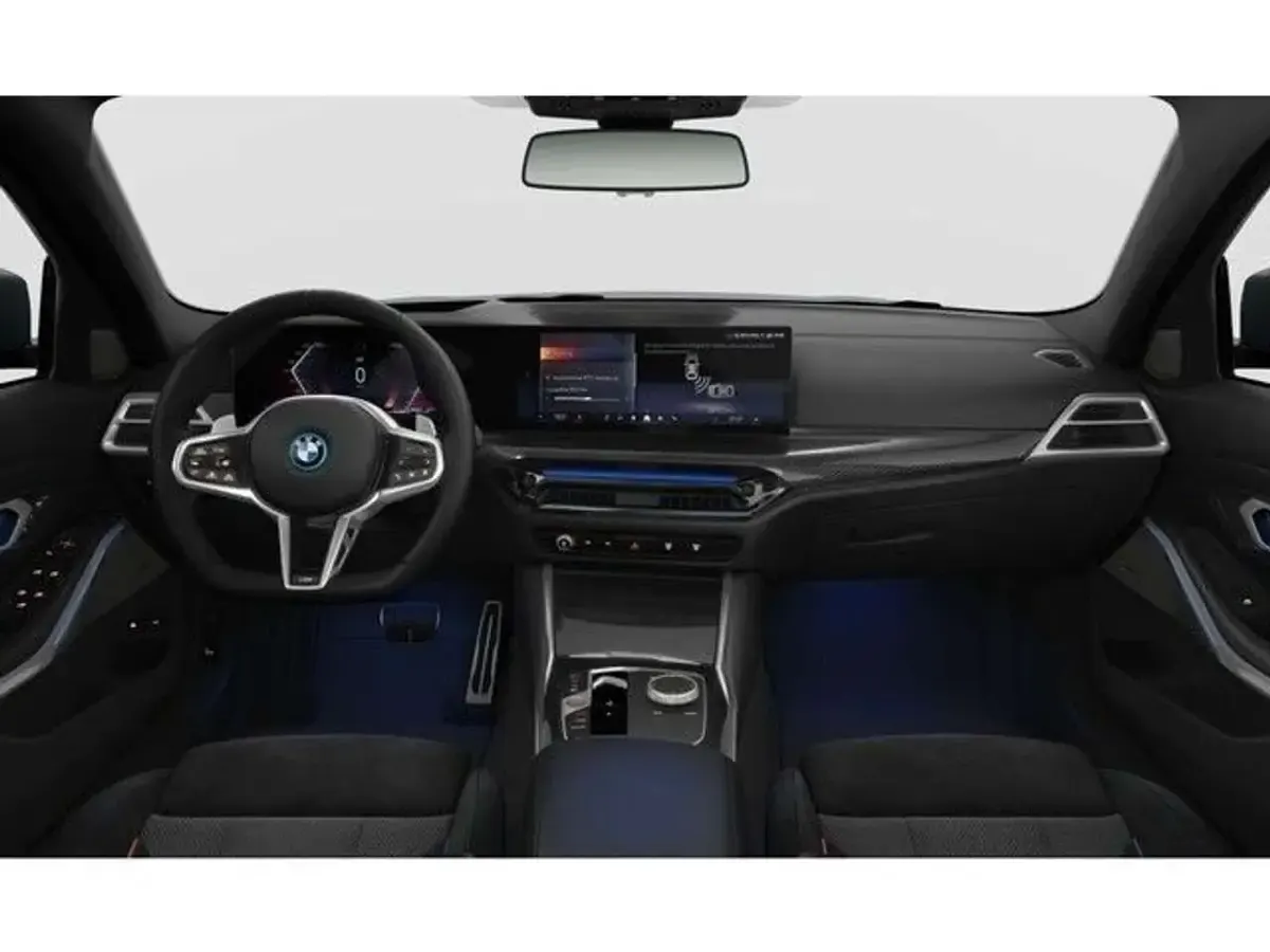 Gebraucht BMW 330 Performance 184 PS (135 kW) 2025 Skyscraper grau metallic Kombi