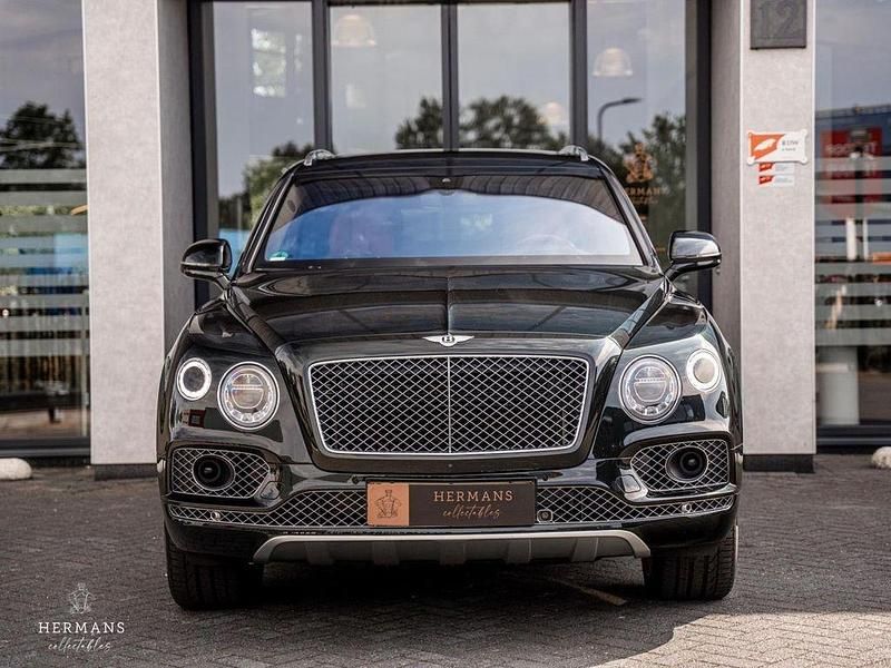 Gebraucht Bentley Bentayga 608 PS (447 kW) 2016 Grün SUV