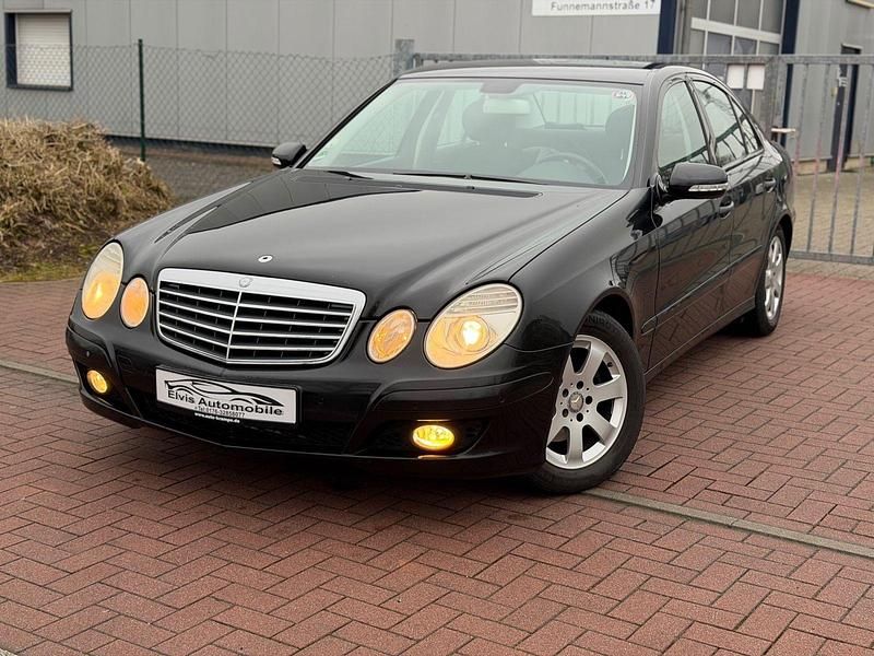 Gebraucht Mercedes E200 136 PS (100 kW) 2009 Schwarz Limousine