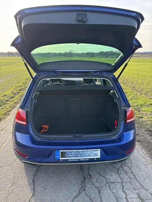 Gebraucht VW Golf VII Join 150 PS (110 kW) 2018 Blau Limousine