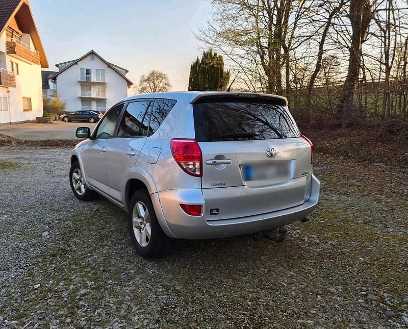 Gebraucht Toyota RAV4 177 PS (130 kW) 2008 Grau SUV