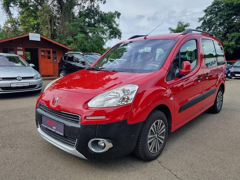 Rot Gebraucht 2013 Peugeot Partner Van / Kleinbus | 7.990 € - Bild 1/4