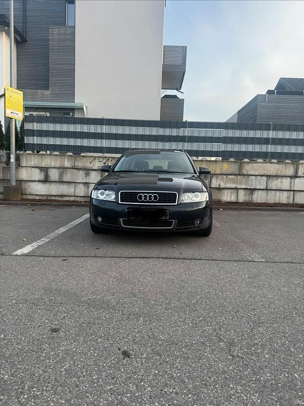 Gebraucht Audi A4 220 PS (161 kW) 2002 Schwarz Kombi