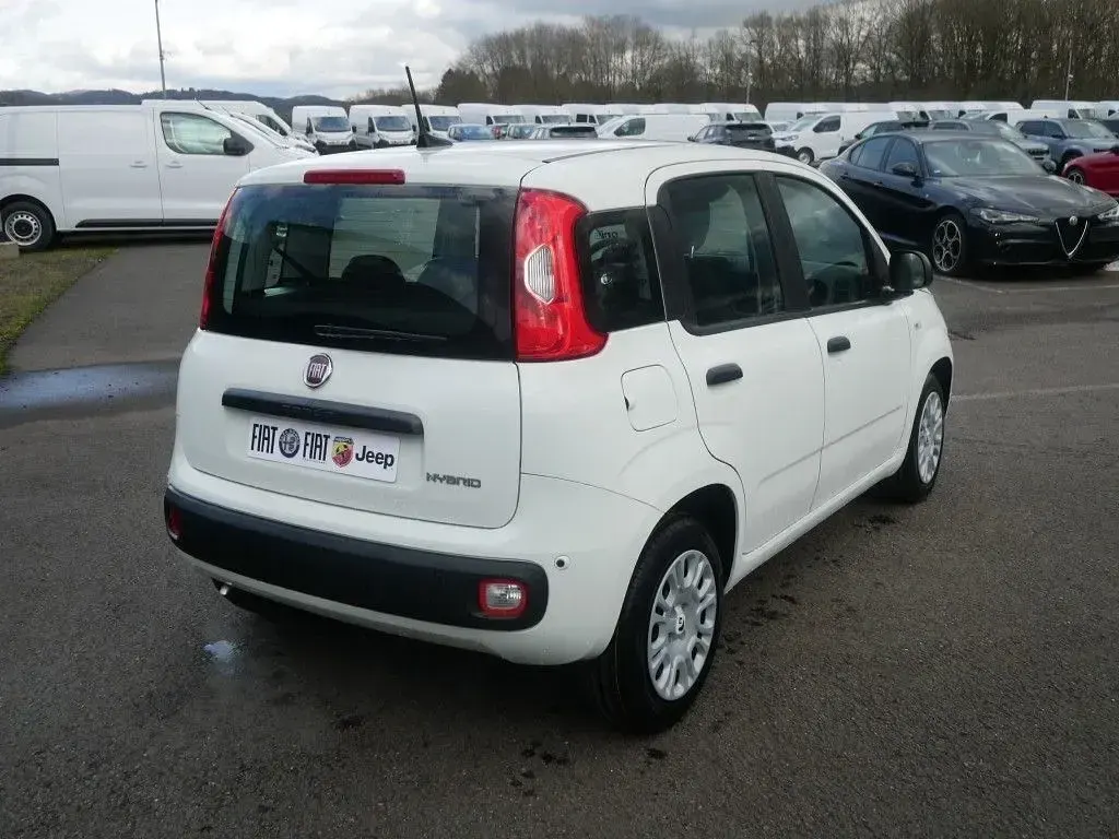 Neu Fiat Panda Icon 65 PS (47 kW) 2026 Schwarz Kleinwagen
