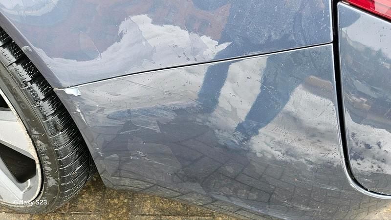 Gebraucht Opel Insignia 220 PS (161 kW) 2010 Blau Kombi