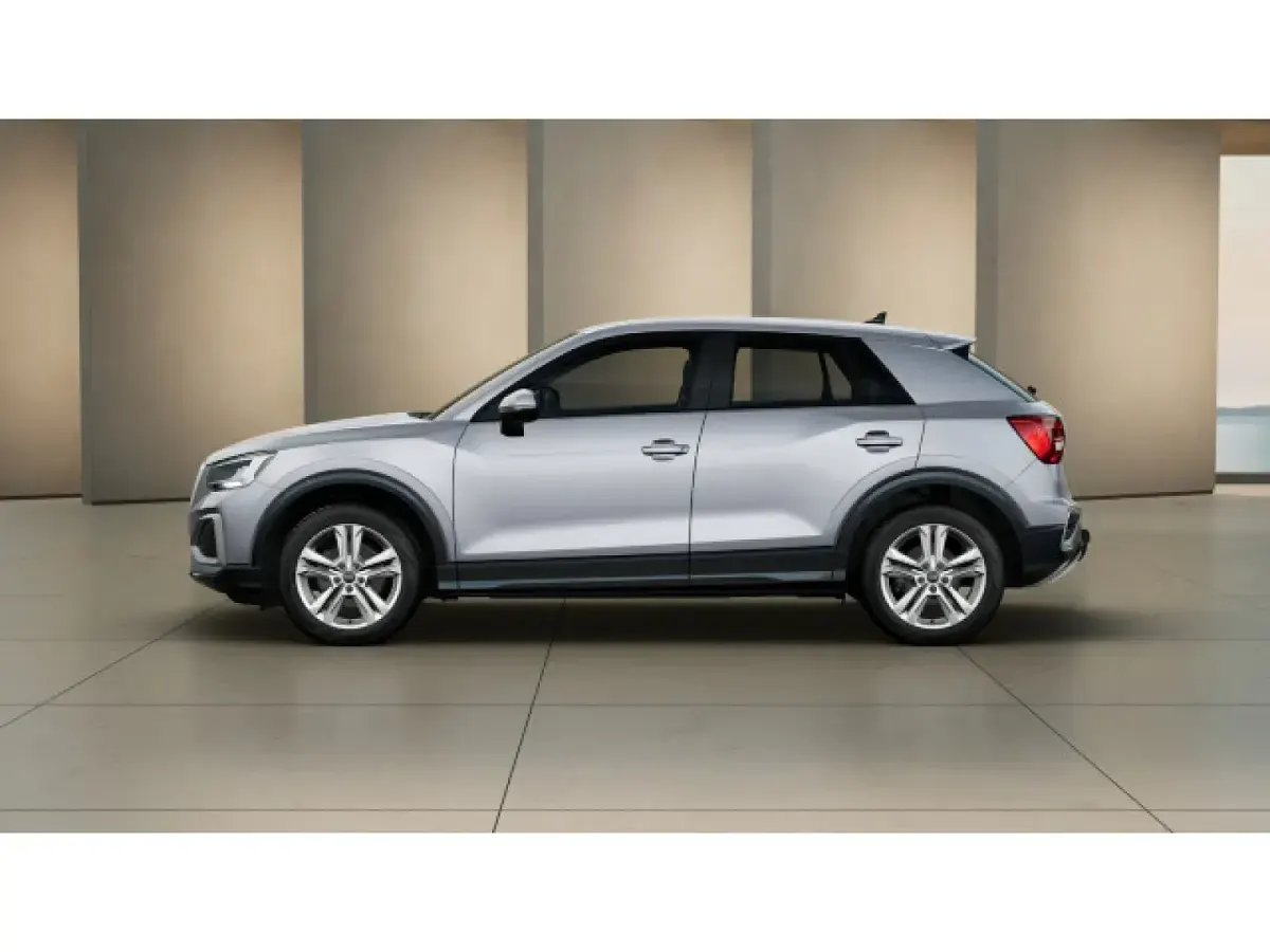 Gebraucht Audi Q2 Advanced 116 PS (85 kW) 2025 Florettsilber metallic SUV