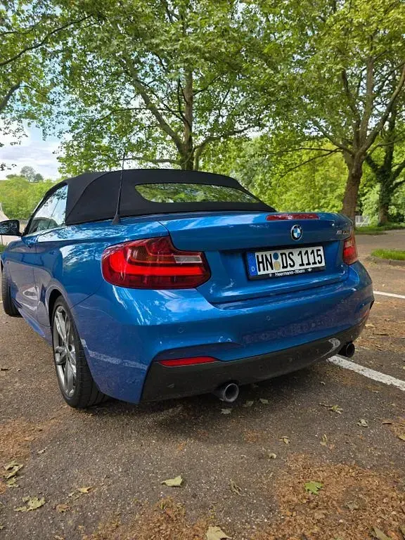 Gebraucht BMW M235 Performance 326 PS (239 kW) 2015 Blau Cabrio