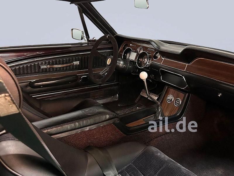 Gebraucht Ford Shelby Fastback 271 PS (199 kW) 1968 Violett Coupé