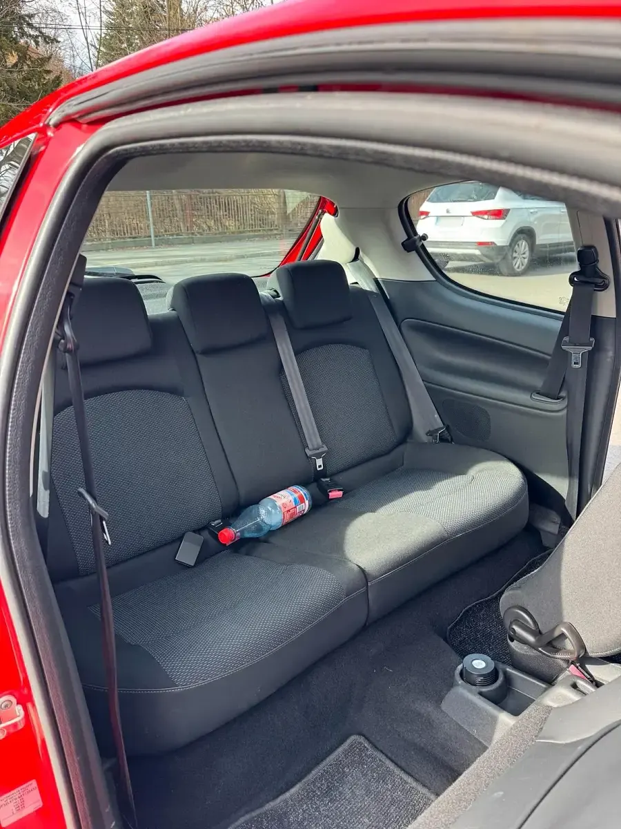 Gebraucht Peugeot 206+ 65 PS (47 kW) 2010 Rot Kleinwagen