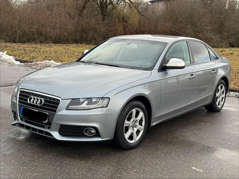 Grau Gebraucht 2009 Audi A4 Limousine | 2.990 € (Superpreis) - Bild 1/4