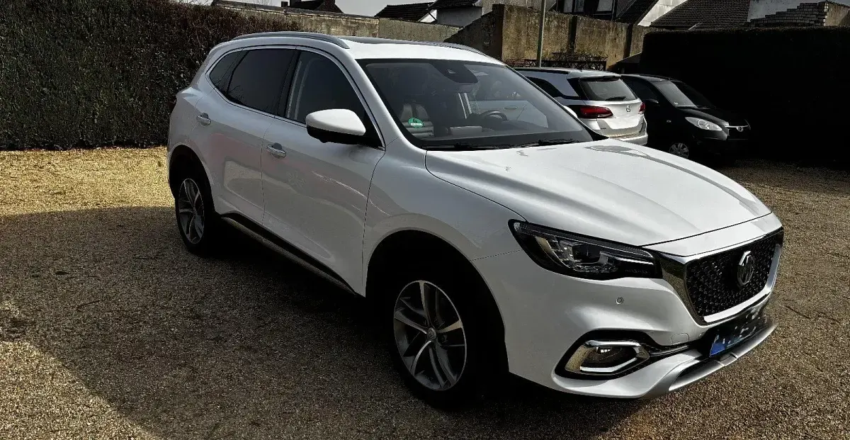 Occasion MG HS Luxury 162 ch (119 kW) 2023 Blanc SUV