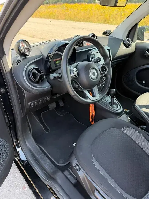 Gebraucht Smart ForTwo Electric Drive 60 kW (82 PS) 2020 Schwarz Coupé