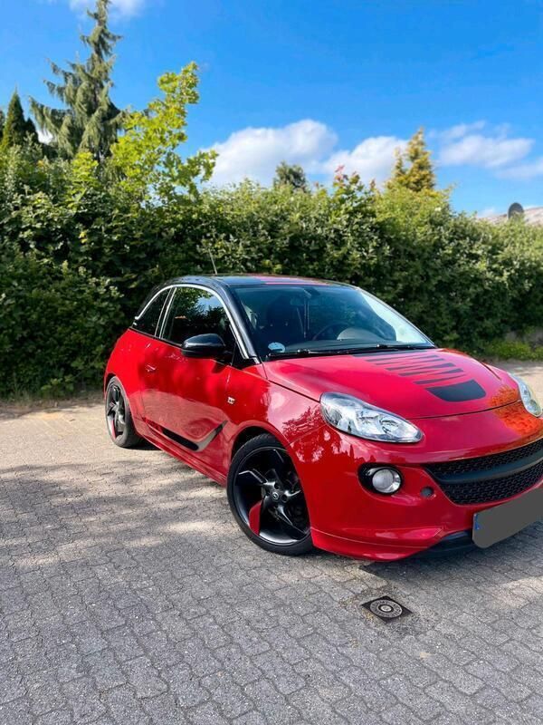 Rot Gebraucht 2013 Opel Adam Kleinwagen | 7.000 € (Etwas zu teuer) - Bild 1/4