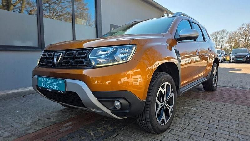 Gebraucht Dacia Duster Prestige 114 PS (83 kW) 2019 Orange SUV