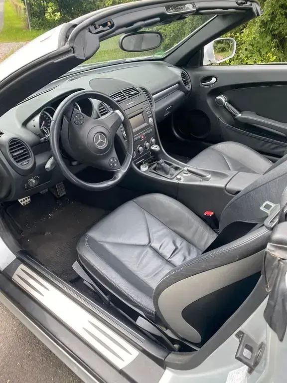 Gebraucht Mercedes SLK200 2LOOK Edition 184 PS (135 kW) 2009 Silber Cabrio