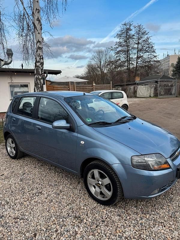 Gebraucht Chevrolet Kalos 69 PS (50 kW) 2007 Blau Kleinwagen