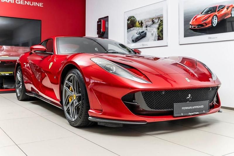 Rot Gebraucht 2020 Ferrari 812 | 330.000 € (Superpreis) - Bild 1/4