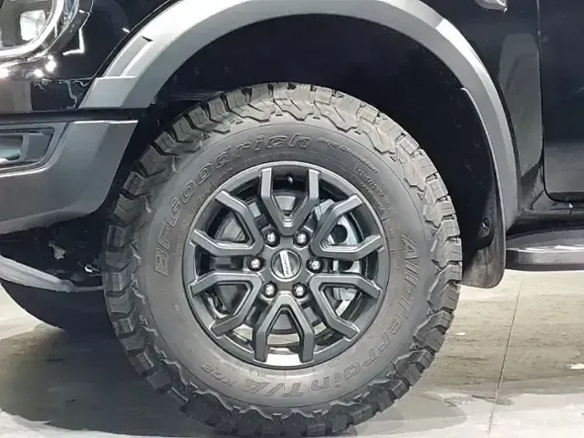 Neu Ford Ranger Raptor 2026 Schwarz Pickup