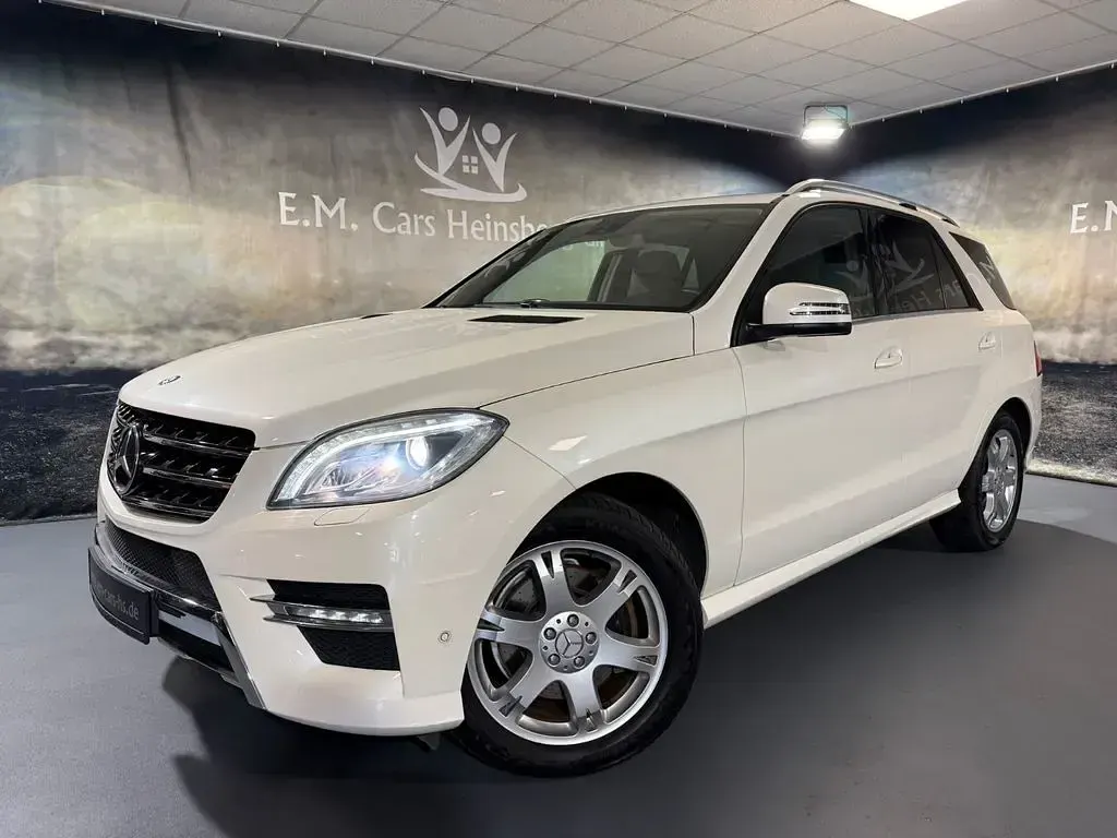 Gebraucht Mercedes ML350 AMG 258 PS (189 kW) 2013 Weiß SUV
