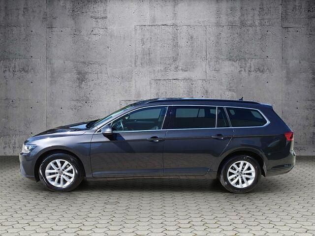 Gebraucht VW Passat Business 150 PS (110 kW) 2022 Grau Kombi