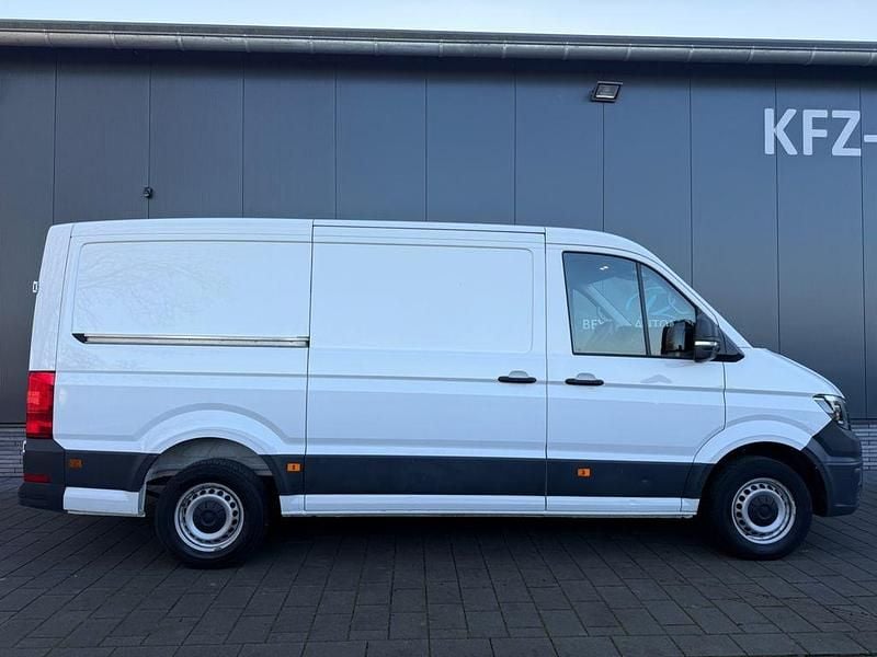Gebraucht VW Crafter 102 PS (75 kW) 2021 Weiß Van