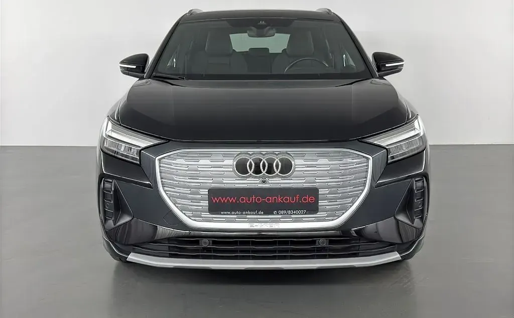 Gebraucht Audi Q4 e-tron S-Line 125 kW (170 PS) 2023 Schwarz SUV