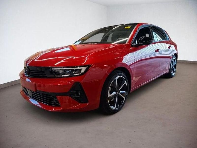 Rot Gebraucht 2024 Opel Astra Limousine | 23.980 € (Fairer Preis) - Bild 1/3