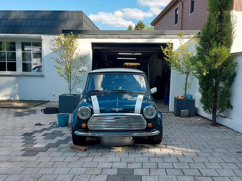Usata Mini Cooper 61 CV (44 kW) 1991 Verde Utilitaria