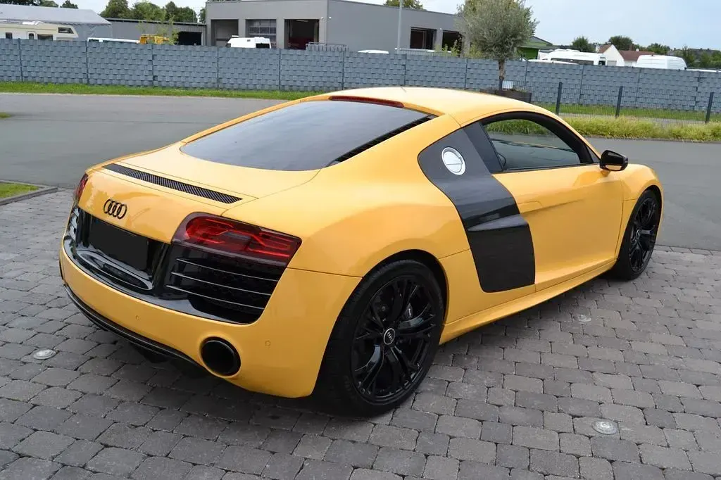 Gebraucht Audi R8 Coupé Sport 549 PS (403 kW) 2014 Gelb Coupé