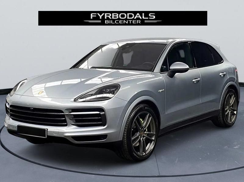 Gebraucht Porsche Cayenne 462 PS (339 kW) 2021 Silber SUV
