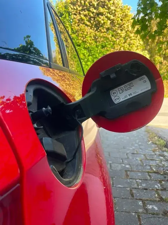 Gebraucht Audi A1 Sportback 95 PS (69 kW) 2019 Rot Kleinwagen