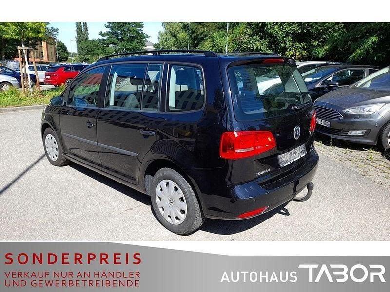 Gebraucht VW Touran S 105 PS (77 kW) 2013 Deep black perleffekt Van / Kleinbus