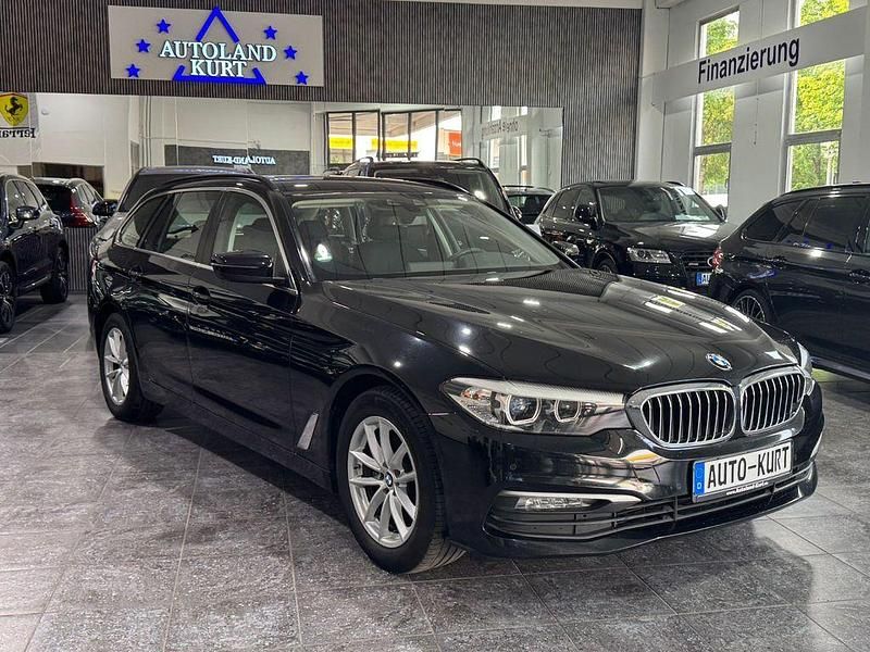 Schwarz Gebraucht 2018 BMW 520 Limousine | 17.990 € (Superpreis) - Bild 1/4