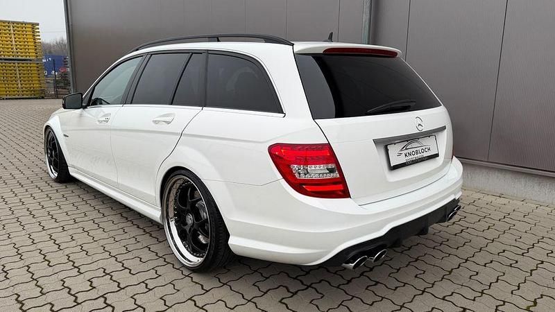 Gebraucht Mercedes C63 AMG Premium 457 PS (336 kW) 2013 Weiß Kombi