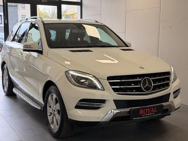 Gebraucht Mercedes ML350 258 PS (189 kW) 2013 Weiß SUV