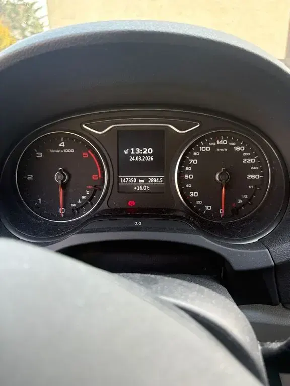 Gebraucht Audi A3 Cabriolet Ambiente 150 PS (110 kW) 2015 Schwarz Cabrio