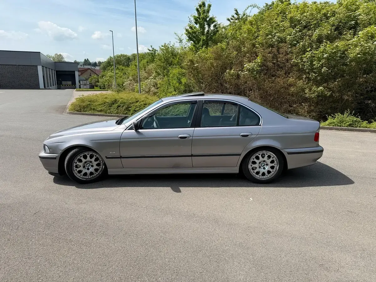 Brugt BMW 525 200 HK (147 kW) 1999 Sølv Sedan