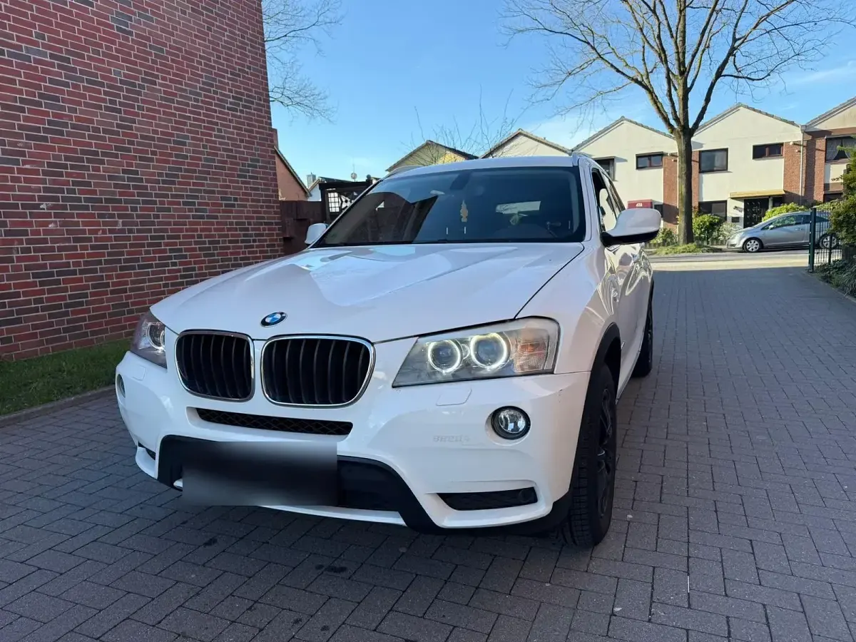 Gebraucht BMW X3 184 PS (135 kW) 2011 Weiß SUV