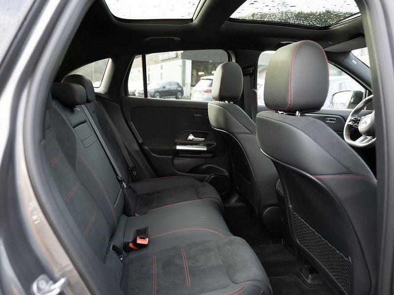 Gebraucht Mercedes EQA250+ AMG 139 kW (190 PS) 2025 Grau SUV