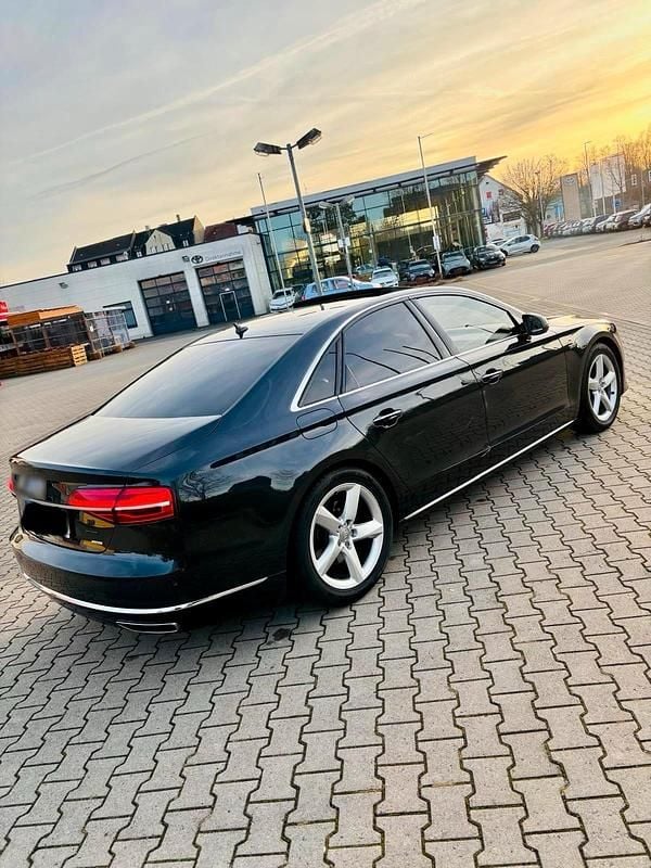 Gebraucht Audi A8 Comfort 262 PS (192 kW) 2016 Grau Limousine