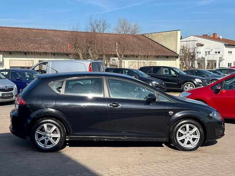 Gebraucht Seat Leon 105 PS (77 kW) 2010 Kleinwagen