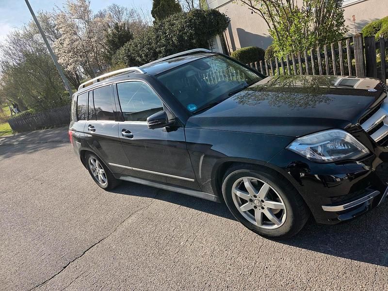 Gebraucht Mercedes GLK350 265 PS (194 kW) 2014 Schwarz SUV