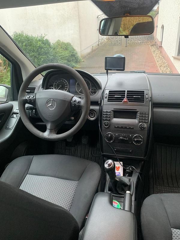 Gebraucht Mercedes A200 110 PS (80 kW) 2007 Schwarz Kleinwagen