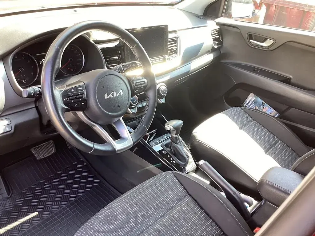 Gebraucht Kia Stonic Edition 7 101 PS (74 kW) 2023 Schwarz SUV