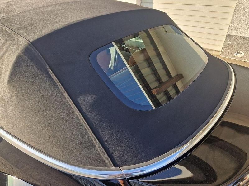 Gebraucht VW Beetle Cabriolet Design 105 PS (77 kW) 2014 Schwarz Cabrio