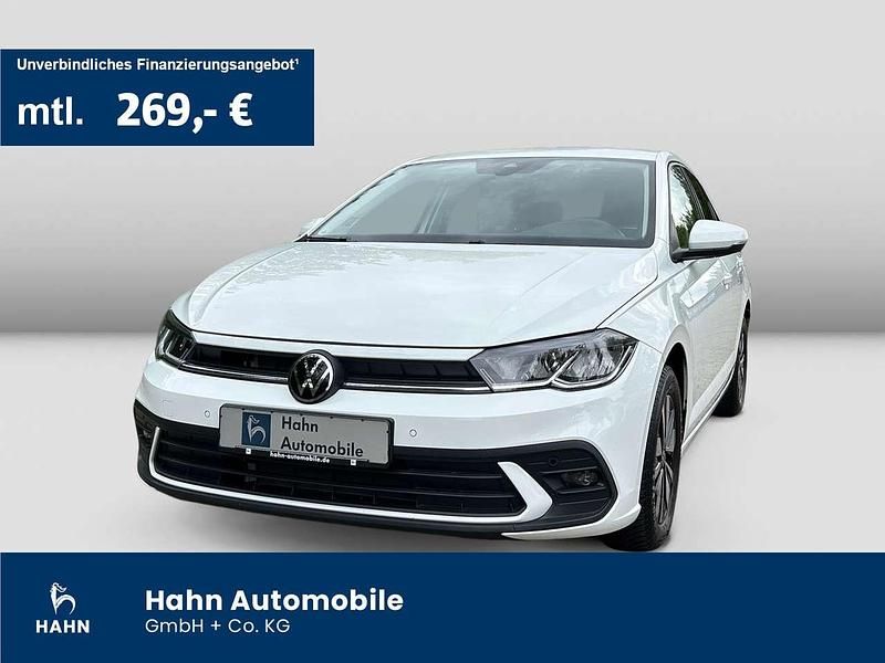 Weiß Gebraucht 2024 VW Polo Move Limousine | 19.999 € (Guter Preis) - Bild 1/3