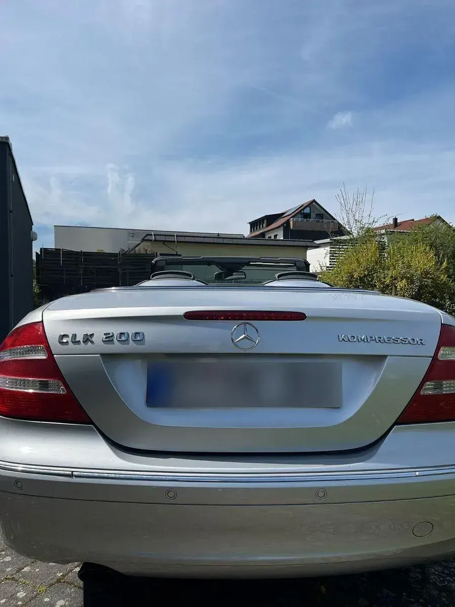Gebraucht Mercedes CLK200 Avantgarde 163 PS (119 kW) 2004 Silber Cabrio