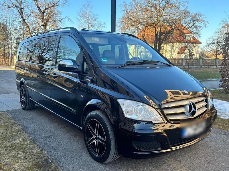 Schwarz Gebraucht 2014 Mercedes Viano Edition Van / Kleinbus | 16.900 € (Guter Preis) - Bild 1/4