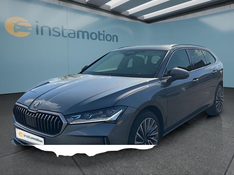 Gebraucht Skoda Superb 150 PS (110 kW) 2025 Grau Kombi