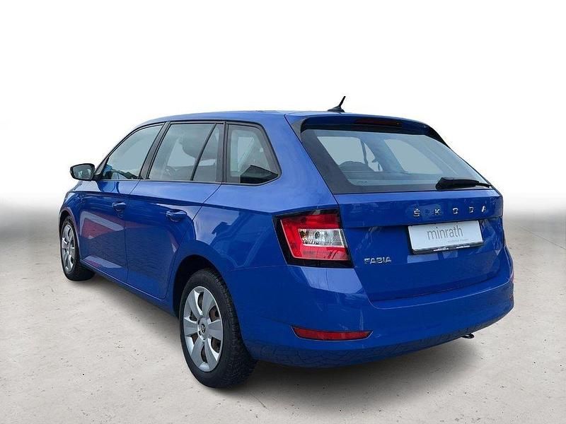 Gebraucht Skoda Fabia Active 60 PS (44 kW) 2021 Blau Kombi